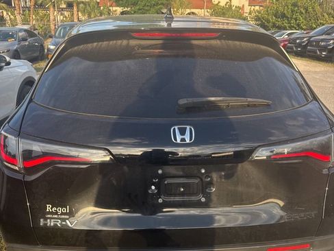 Used 2023 Honda HR-V Sport image 7