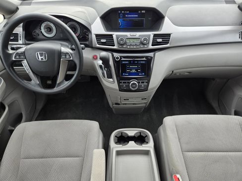 Used 2016 Honda Odyssey SE image 22