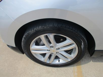 Used 2018 Chevrolet Equinox Premier