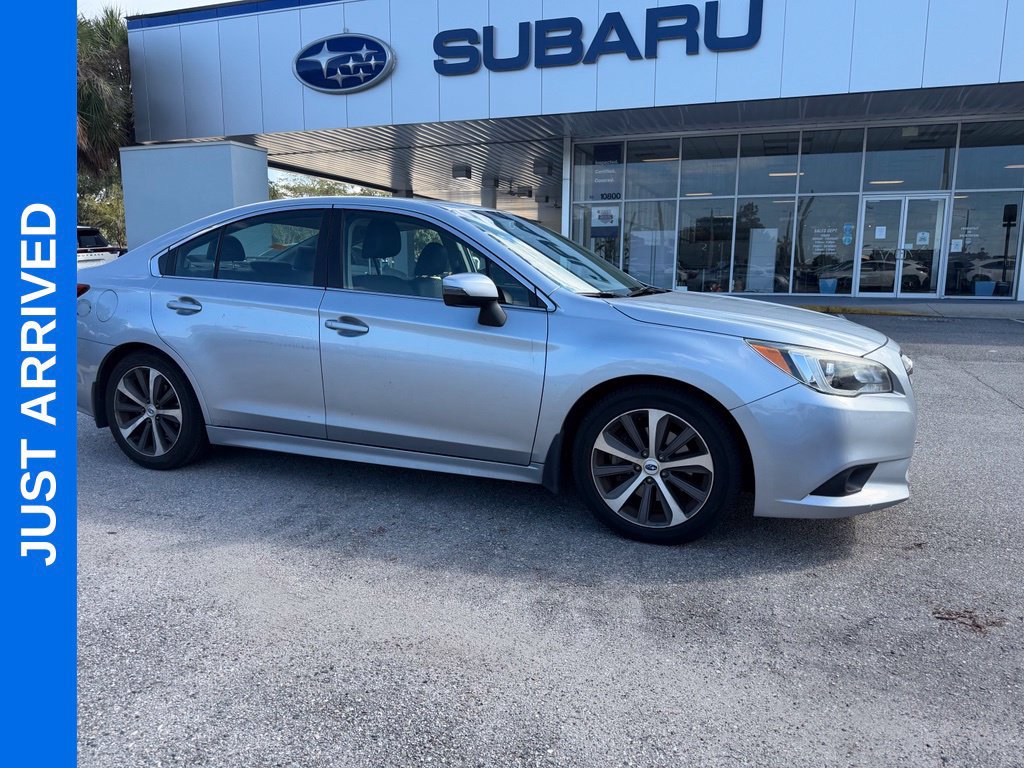 Used 2017 Subaru Legacy 3.6R Limited AWD/4WD image 1