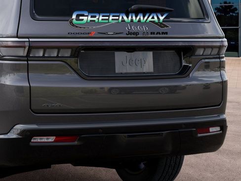New 2026 Jeep Grand Wagoneer 4WD w/ Premium Group I image 13