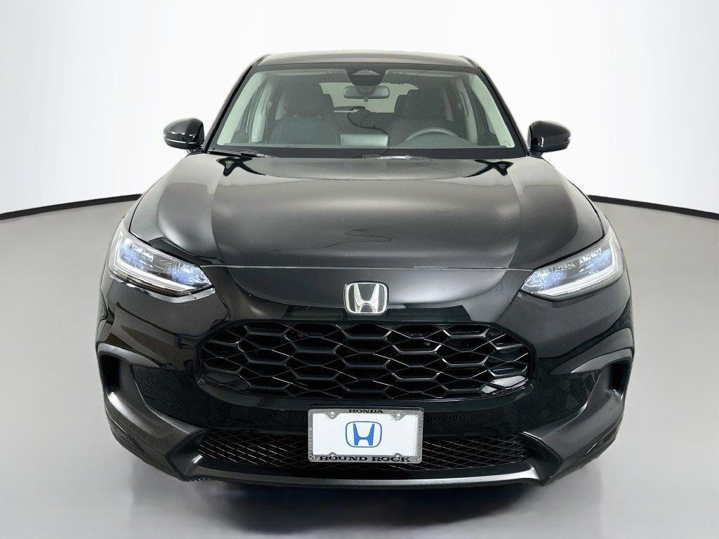 Certified 2024 Honda HR-V LX image 2