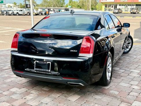 Used 2015 Chrysler 300 Limited w/ 300 Premium Group RWD image 26