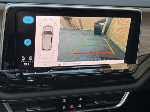 New 2026 Volkswagen Atlas SE image 21