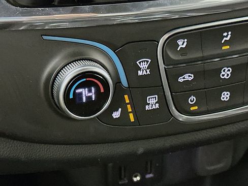 Used 2023 Chevrolet Traverse LT w/ LPO, Cargo Package image 28