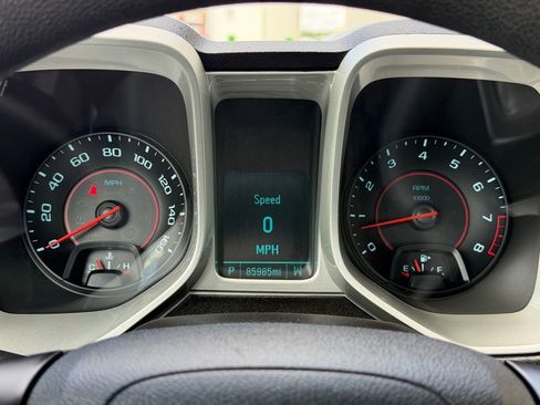 Used 2015 Chevrolet Camaro LS RWD image 19