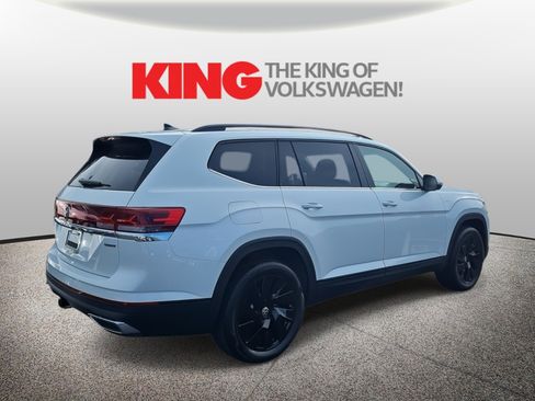 New 2026 Volkswagen Atlas SE image 3