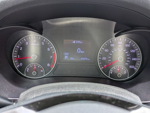 Used 2020 Kia Optima SE FWD image 31