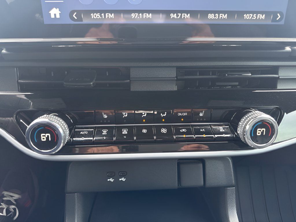 Used 2024 Honda Prologue Touring image 15