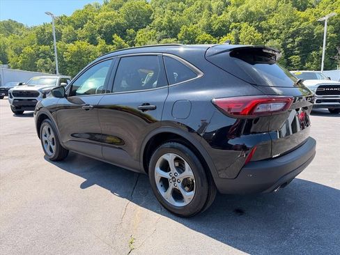 Used 2025 Ford Escape ST-Line AWD/4WD image 7