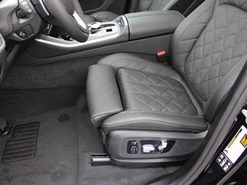 New 2026 BMW X5 xDrive40i w/ Executive Package image 23