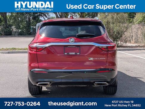 Used 2019 Buick Enclave Premium FWD image 4