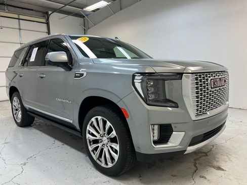 Used 2024 GMC Yukon Denali w/ Denali Reserve Package AWD/4WD image 8