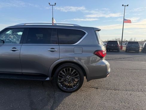 Used 2021 INFINITI QX80 Premium Select w/ All-Season Package image 8