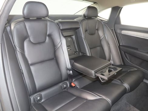 Used 2022 Volvo S90 B6 Inscription w/ Advanced Package AWD/4WD image 16