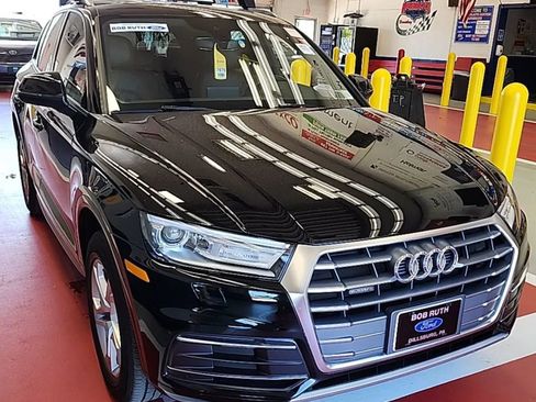 Used 2018 Audi Q5 2.0T Premium w/ Convenience Package AWD/4WD image 5