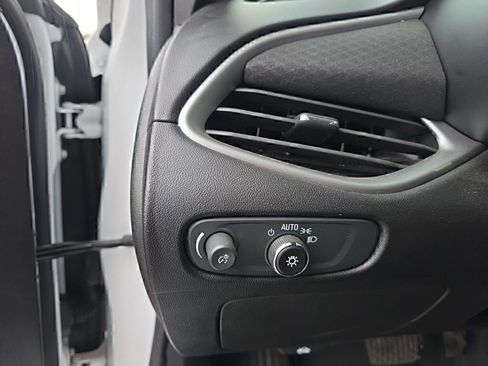 Used 2024 Chevrolet Malibu LT image 14