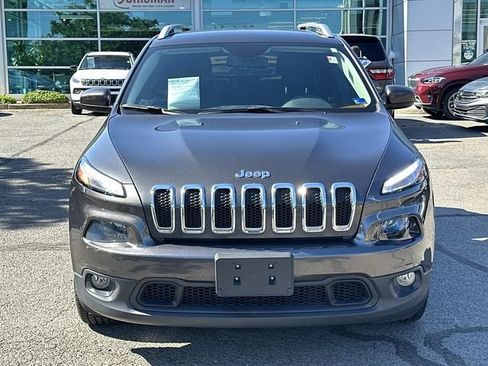 Used 2015 Jeep Cherokee Latitude w/ Cold Weather Group FWD image 7