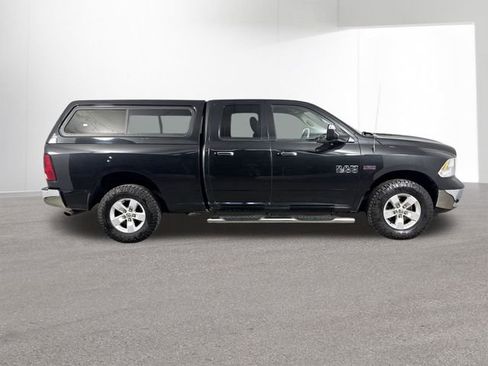 Used 2017 RAM 1500 Classic SLT AWD/4WD image 33