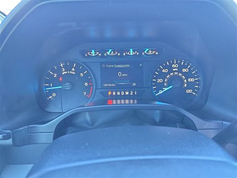 Used 2016 Ford F150 XL w/ Equipment Group 101A Mid image 20