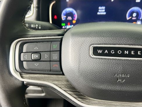 Used 2022 Jeep Wagoneer Series II image 18
