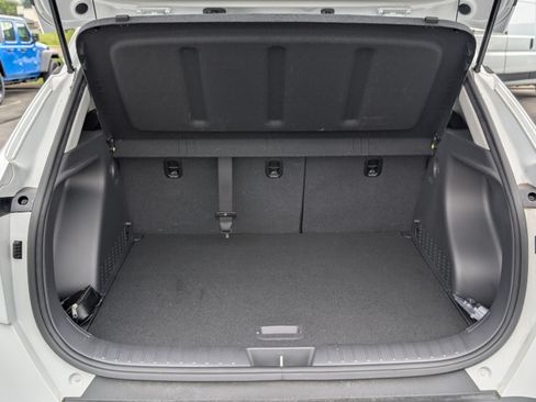 Used 2024 Hyundai Kona SEL w/ Convenience Package FWD image 25