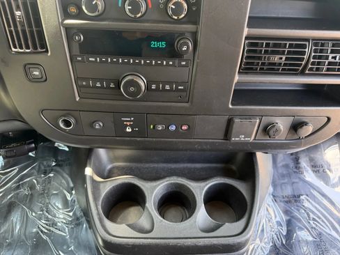 Used 2023 GMC Savana 2500 Extended w/ Driver Convenience Package RWD image 17