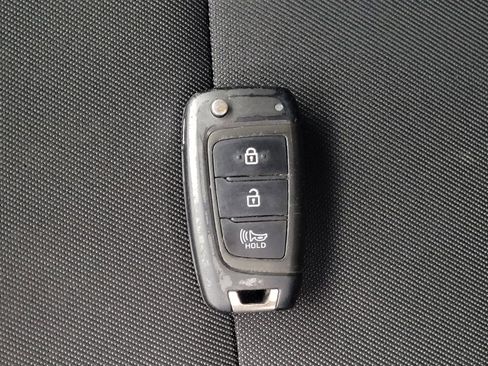 Used 2023 Hyundai Tucson SE AWD/4WD image 32