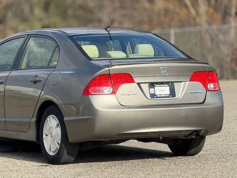 Used 2007 Honda Civic Hybrid Sedan image 16