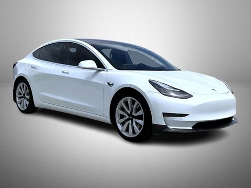 Used 2018 Tesla Model 3 Performance AWD/4WD image 3