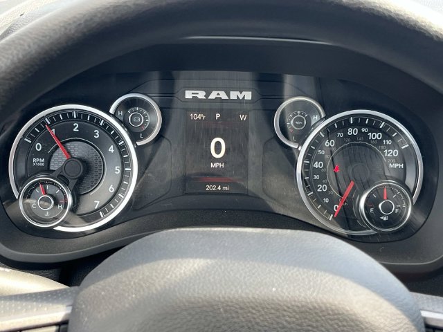 New 2024 RAM 3500 Tradesman AWD/4WD image 33