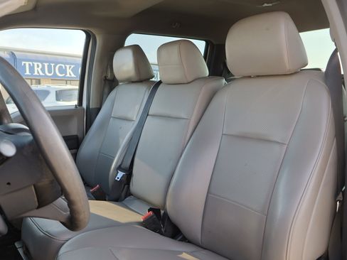 Used 2022 Ford F450 XL w/ Power Equipment Group image 17