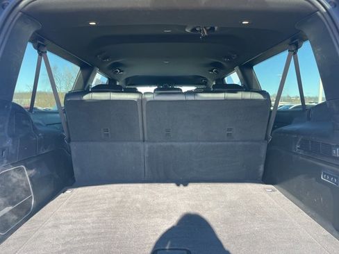 Used 2024 Jeep Wagoneer L Series II w/ Flexible Seating Group image 40