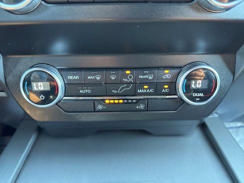 Used 2019 Ford Expedition XLT w/ Equipment Group 201A AWD/4WD image 25