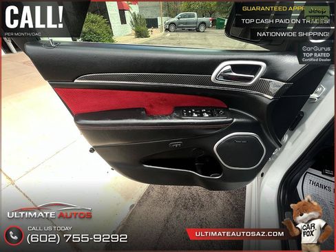Used 2015 Jeep Grand Cherokee SRT w/ Quick Order Package 26J AWD/4WD image 10
