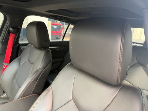 Used 2024 Cadillac CT5 V RWD image 10