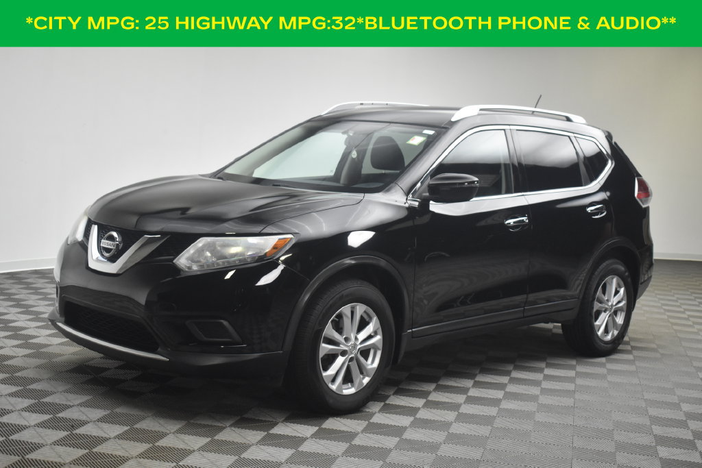 Used 2015 Nissan Rogue SV AWD/4WD image 2