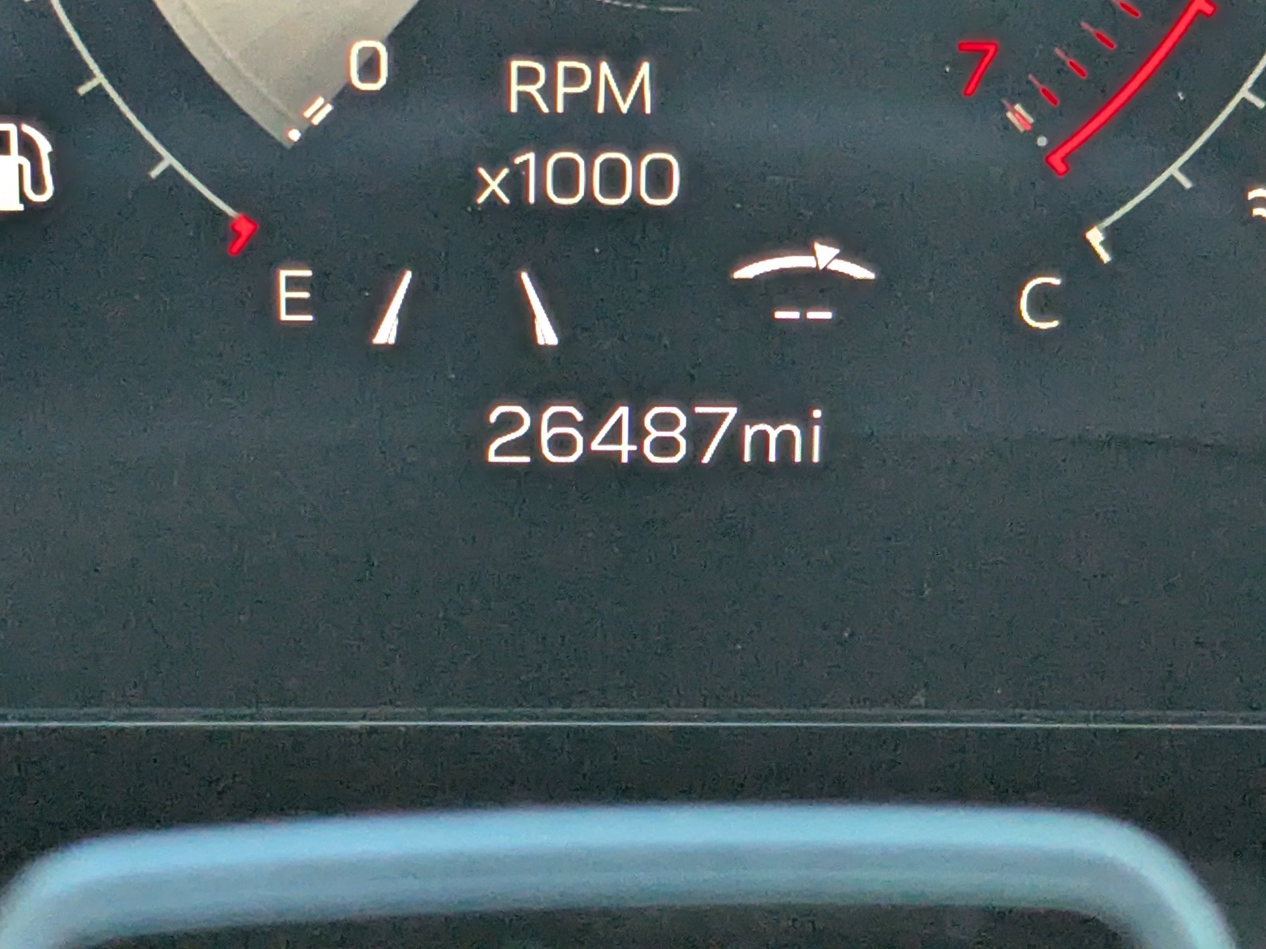Used 2025 GMC Yukon Elevation AWD/4WD image 2