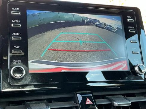 Used 2020 Toyota Corolla SE image 30