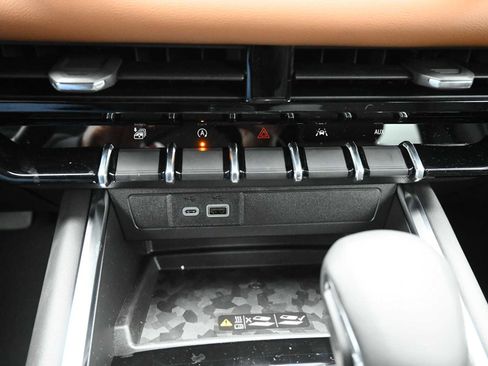 New 2026 GMC Canyon AT4 w/ Technology Plus Package image 21