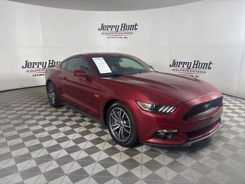 Used 2015 Ford Mustang GT Premium w/ Equipment Group 401A RWD image 3