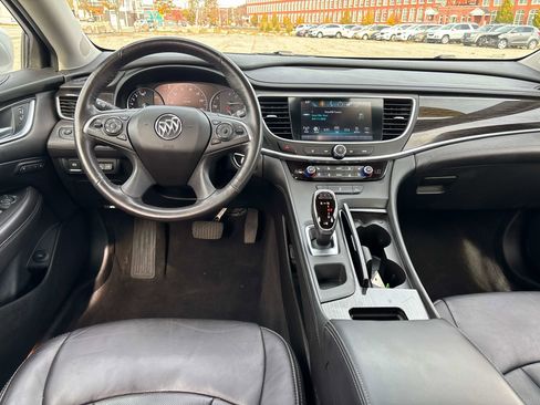 Used 2018 Buick LaCrosse Premium image 10