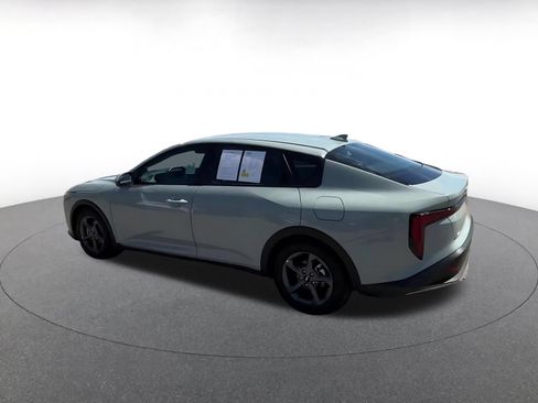 Used 2026 Kia K4 FWD image 10