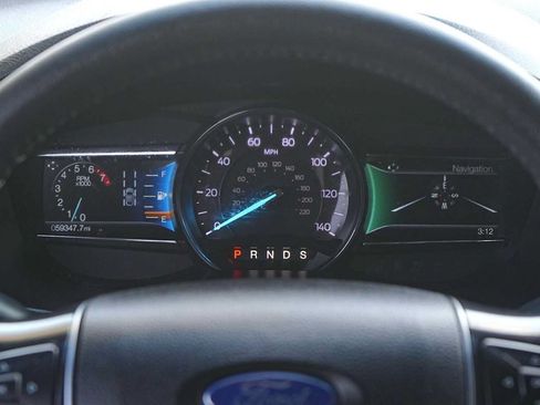 Used 2018 Ford Explorer Limited w/ Equipment Group 301A FWD image 19