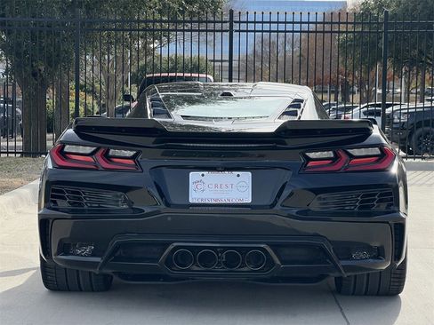 Used 2024 Chevrolet Corvette Z06 w/ Battery Protection Package image 5
