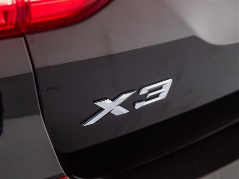 Used 2019 BMW X3 sDrive30i w/ Driving Assistance Package RWD image 16