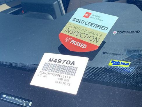 Used 2019 Toyota RAV4 XLE w/ Convenience Package image 39