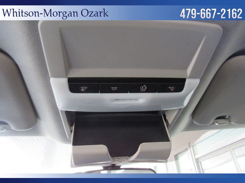 Used 2025 Nissan Sentra SV w/ Trunk Package image 44