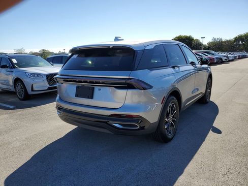 New 2026 Lincoln Nautilus Premier AWD/4WD image 4