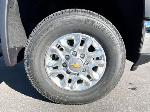 New 2026 Chevrolet Silverado 3500 LT w/ All Star Edition image 59